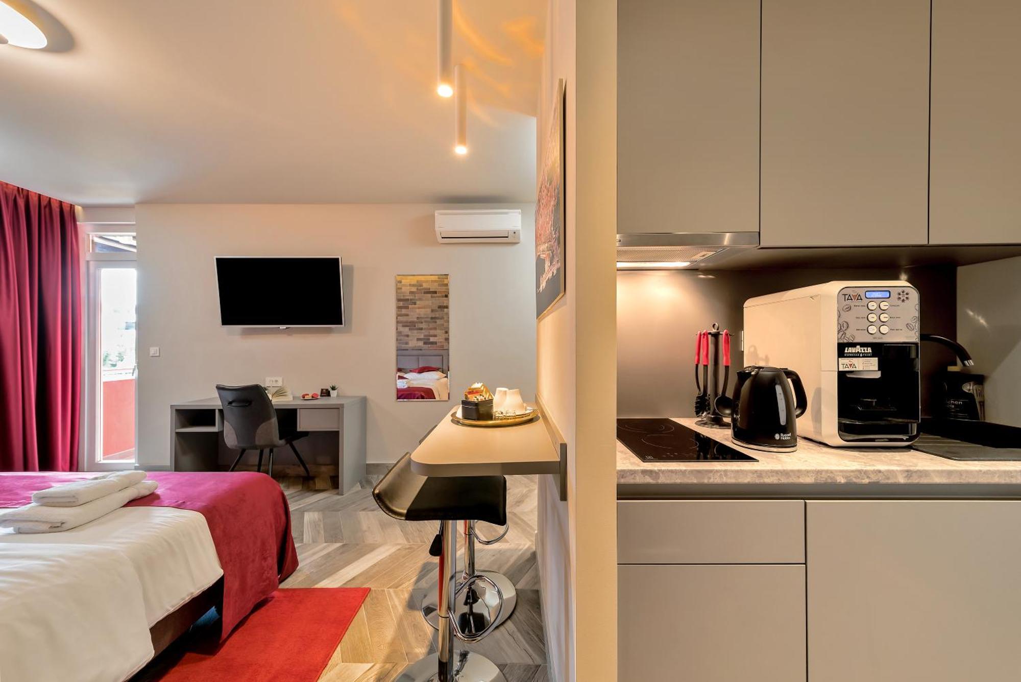 Il Giardino Luxury Rooms & Suites سبليت المظهر الخارجي الصورة