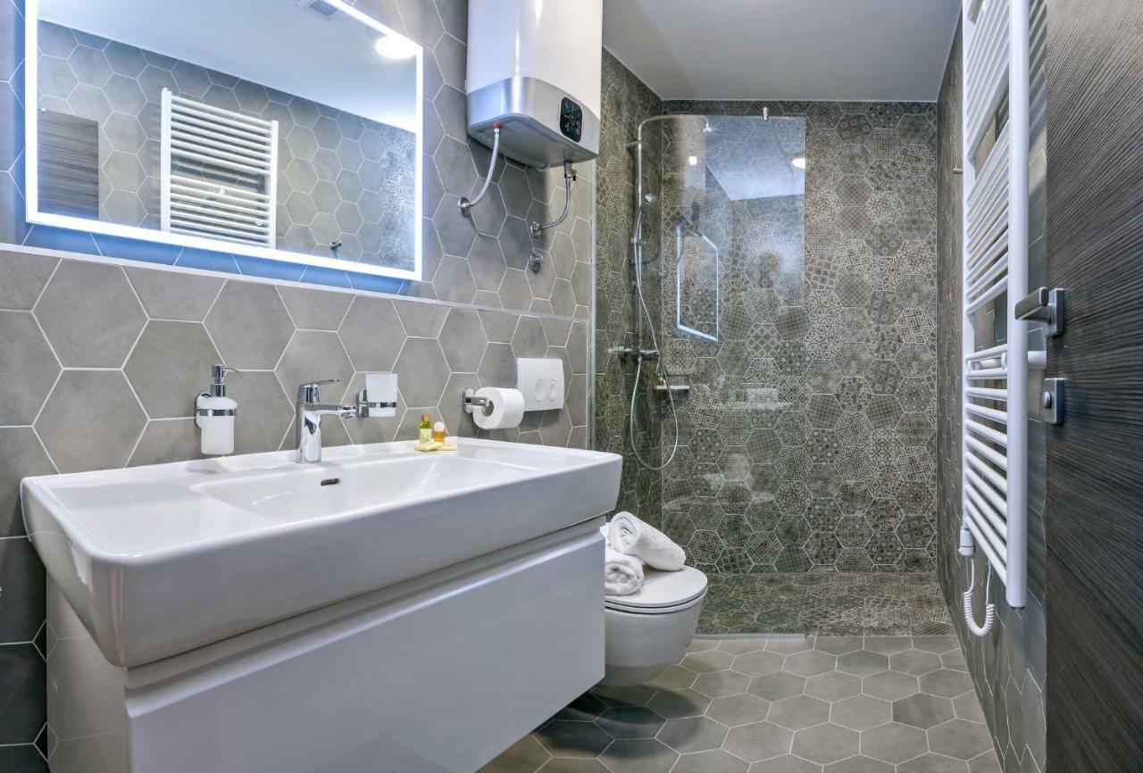 Il Giardino Luxury Rooms & Suites سبليت المظهر الخارجي الصورة